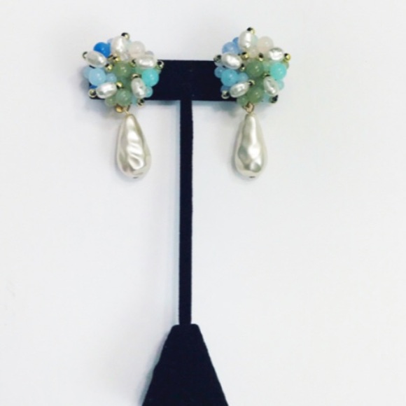 Zara | clip on earrings - Picture 2 of 5